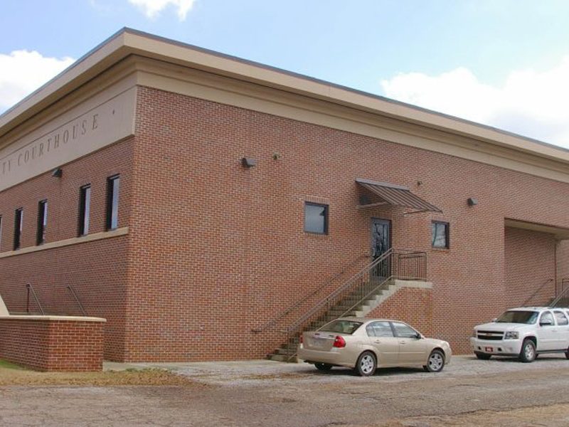 Construction - Courthouse Exterior of Calhoun County Courthouse - Pittsboro, MS by Sanderson Construction